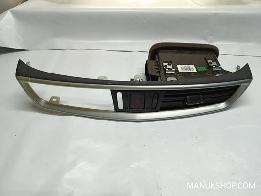 Lüftungsdüse Nissan Qashqai 687504EA0B 68750 4EA0B 30490054 3049-0054