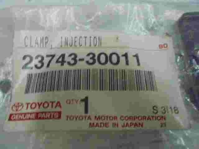 Clamp Injection Pipe  Toyota Land Cruiser 120 Prado 2374330011 23743-30011