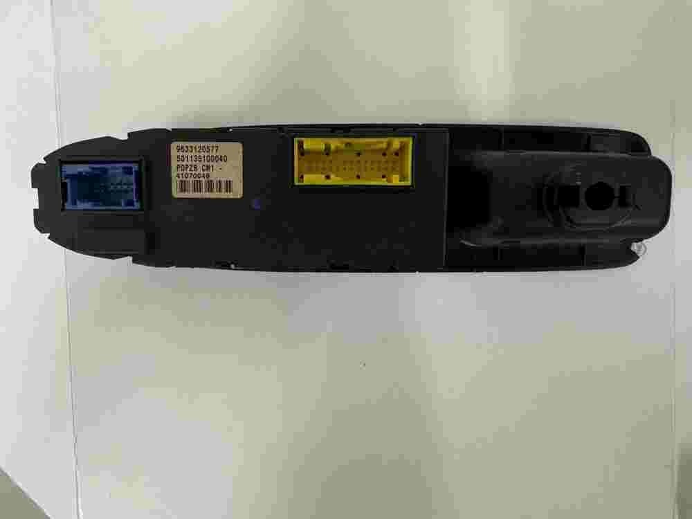 Fensterheber schalter Peugeot 607 9633120577 501135100040 PDPZ8 CM1 41070048