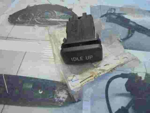 Schalter Toyota Land Cruiser 8445360030 84453-60030 R156936 156936 IDLE UP