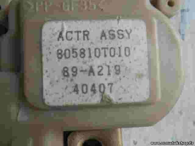 Stellmotor Zentralverriegelung Tür vorne links Nissan Atleon 805810T010 89A219