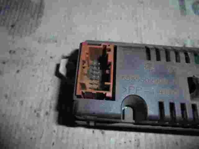 Bordcomputer Citroen C2 96632560XT-01 1ME9Y937 MMSE-EMF 503550290407-01
