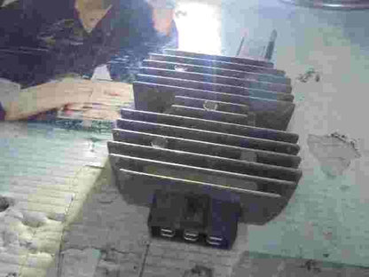 Spannungsregler Honda Piaggio Skipper 125 XMBT150-12 XDZ XMBT15012