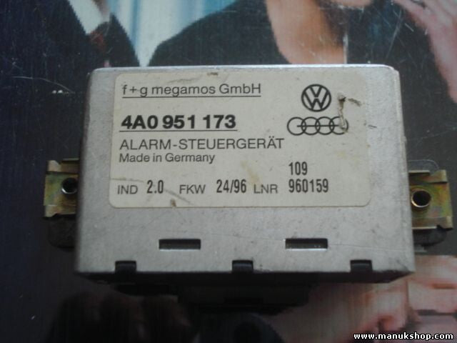 Steuergerät Wegfahrsperre VW Audi A6 C4 A8 4A0951173 4AO951173 IND.2.0