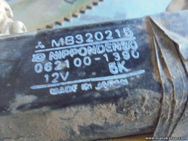 Fensterheber elektrisch hinten Links Mitsubishi Pajero Montero V2_W MB320215
