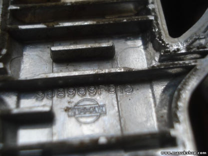 Emblem Logo hinten NISSAN PRIMERA P11 908909F510 90890-9F510