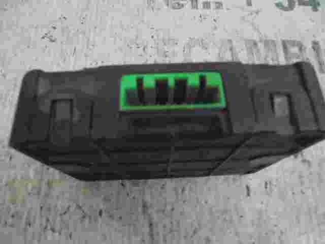 Steuergerät Wegfahrsperre Alarmmodul Volvo S40 V40 97W37 30864647 F005V00060