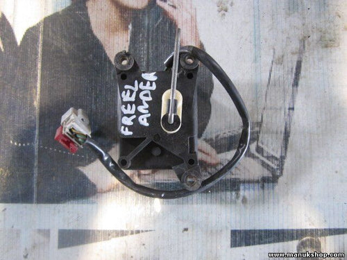 Stellmotor Heizung Land Rover Freelander 1 W963617W W96 36 17W DC 12V