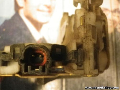 Türschloss Links hinten Nissan PickUp TD21 1988–1996
