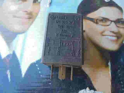 Wischerrelais VW Volkswagen Golf II Audi 171955529 171 955 529 12V-10A EAP