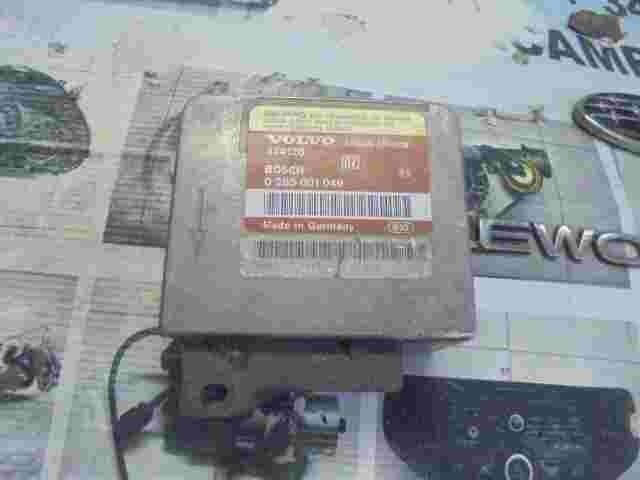 Airbagsensor Airbagsteuergerät Volvo 440 460 474128 BOSCH 0285001049