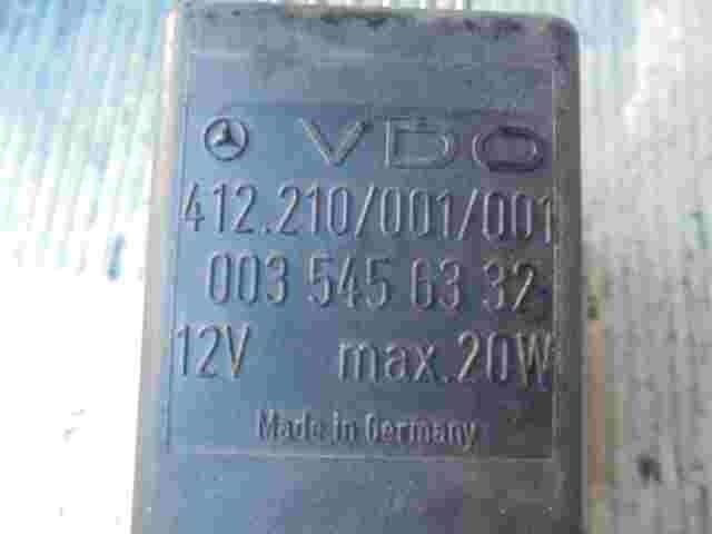 Relais  Mercedes-Benz W124 300E 0035456332 003 545 63 32 VDO 412210001001