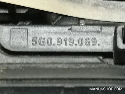 Mittelkonsole Abdeckung Verkleidung Blende Rahmen VW Volkswagen Golf 5G0919069