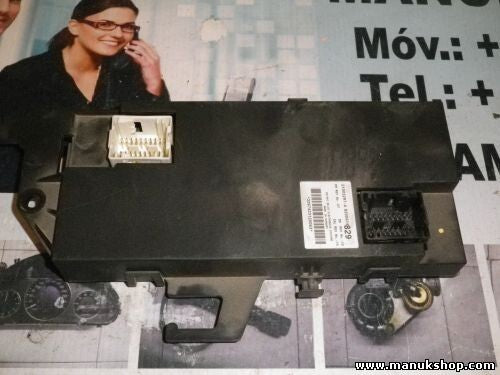Steuergerät UCH Renault Espace IV 21003297A 21003297-A 8200414829 8200414 829