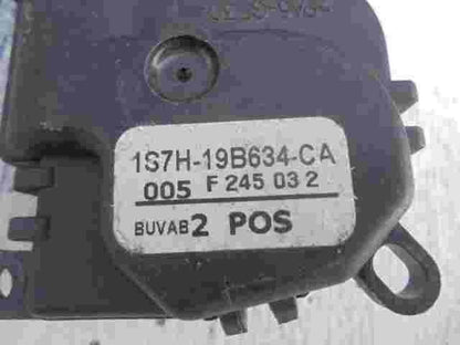 Stellmotor Heizung  Ford Focus Mondeo III 1S7H19B634CA 005F245032 BUVAB2 POS