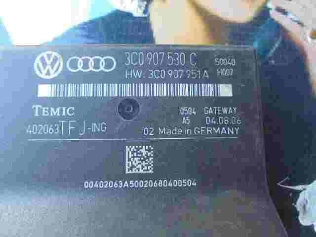 Gateway Diagnoseinterface VW Passat 3C B6 3C0907530C 3CO907951A TEMIC 402063TF