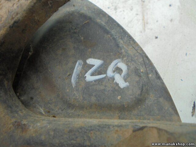 Radnabe Radlager Achsschenkel vorne links Nissan Terrano II R20 2.4 2389 ccm,