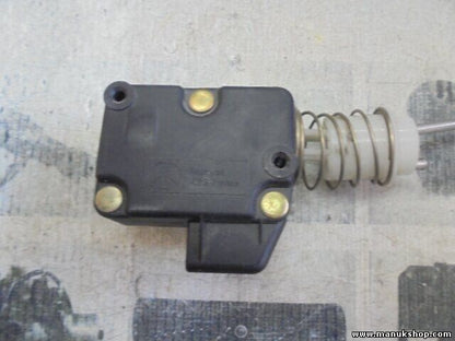 Stellmotor Heckklappe Zentralverriegelung Range Rover P38 2 LP