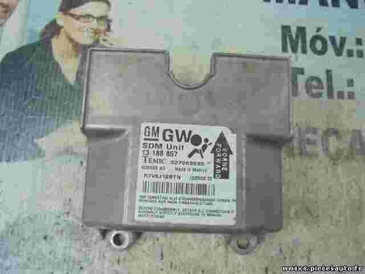 Airbagsensor Airbagsteuergerät Opel Astra 13188857 GW TEMIC 327963935 R7V6J12BTN