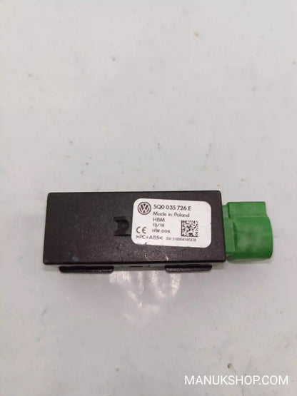USB Aux Audiokonsole VW Volkswagen  Skoda Octavia 5Q0035726E 5Q0 035 726 E