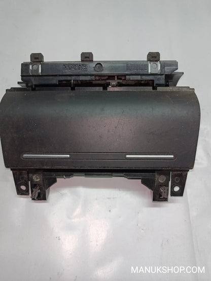 Aschenbecher Audi A4 8E B6 B7 8E0857951H 8E0 857 951 H