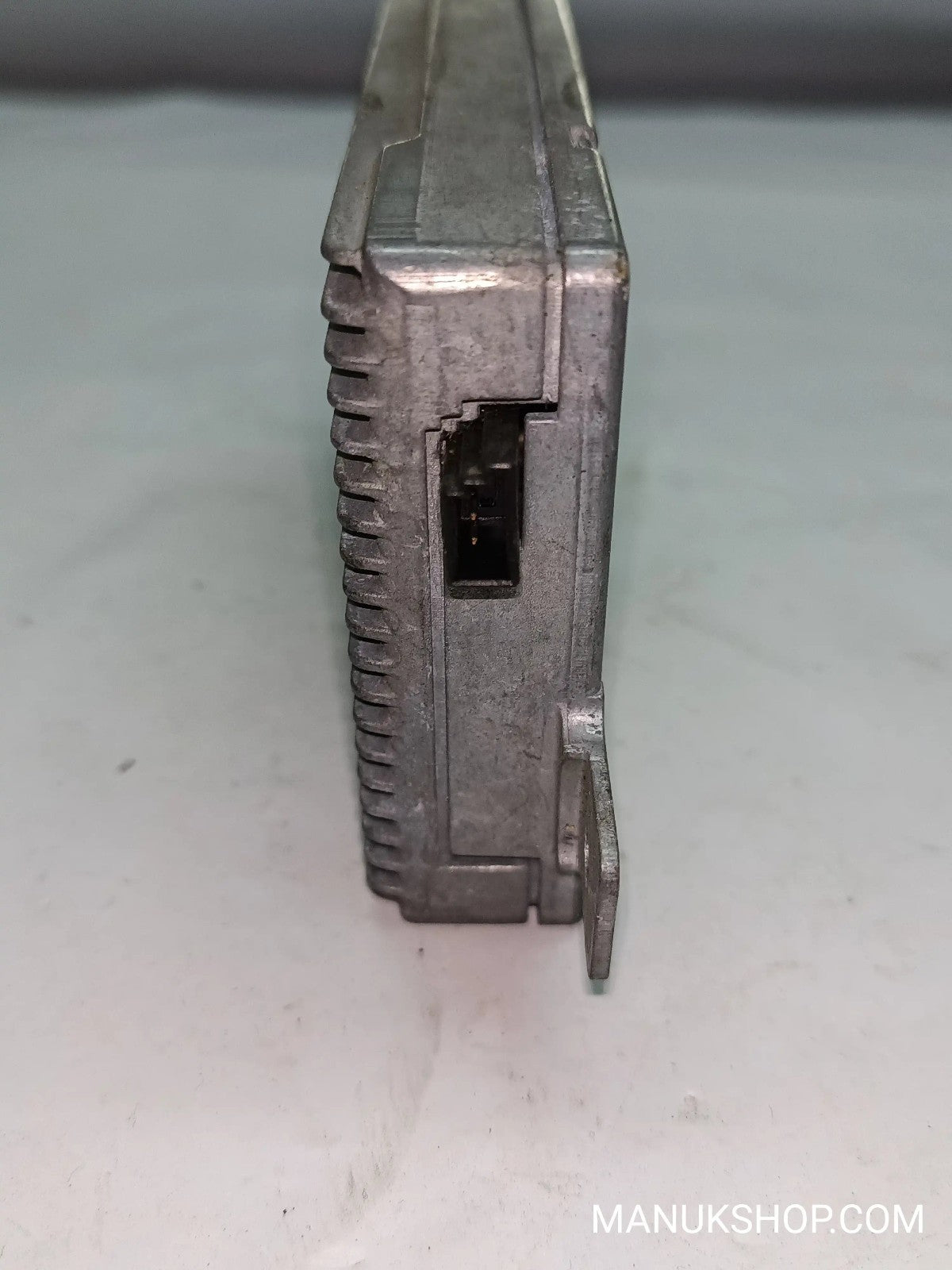 Antennenverstärker BMW 5 E39 E38 83865769 8 386 576,9