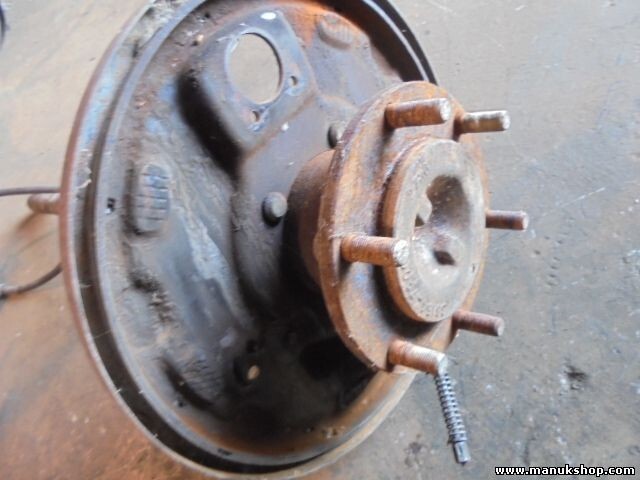 Antriebswelle Nissan Terrano Ford Maverick 381547F000 38154-7F000 BOSCH 2579F