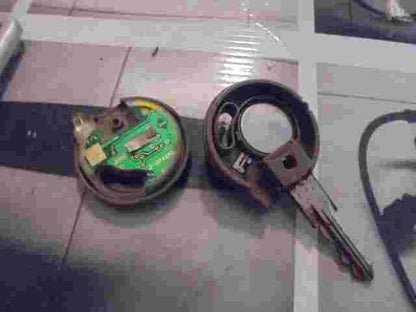 Funkfernbedienung Schlüssel Gehäuse Renault Twingo TRW 101128-C 101128C