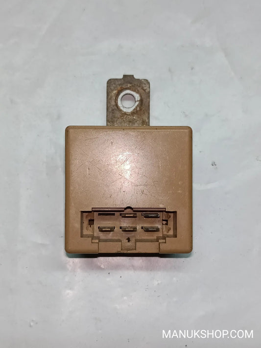Relais Ölstand Mitsubishi Space Wagon 2000-2001 DENSO MD332124 0680005220