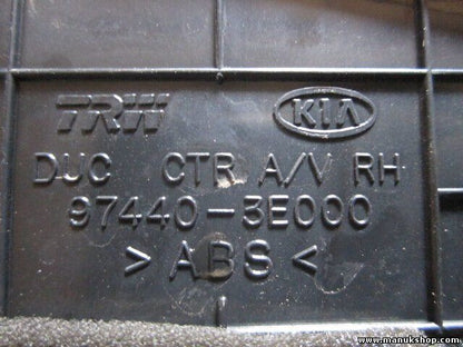 Lüftungsdüse Kia Sorento 2.5 103KW 974403E000 97440-3E000 97440 3E000 RH