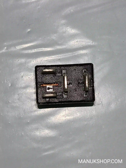 Steuerrelais  Mercedes-Benz W210 W168 0025421119 002 542 11 19 Siemens A1001X30