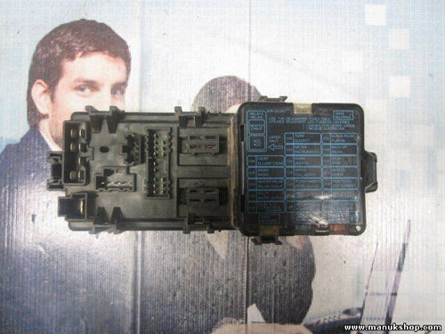 Sicherungskasten Mitsubishi Pajero 2,8td 1998 MR142343 MR 142 343