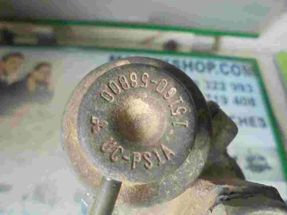 Benzindruckregler Suzuki Vitara 1516058B00 15160-58B00 UC-PS1A