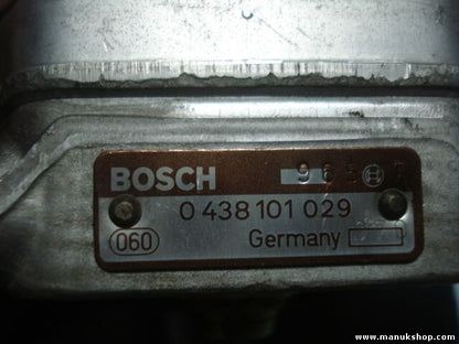 Mengenteiler Audi A6 80 90 100 2,3 5 Zylinder 0438101029 0 438 101 029