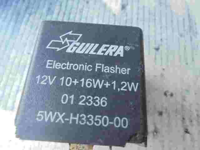 Blinkrelais Yamaha 5WXH335000 5WX-H3350-00 012336 12V 10 16W 1,2W Guilera