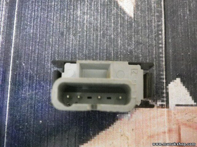 Schalter Heckwischer Mercedes-Benz ML W163 LK 1638203410 163 820 34 10 03100690