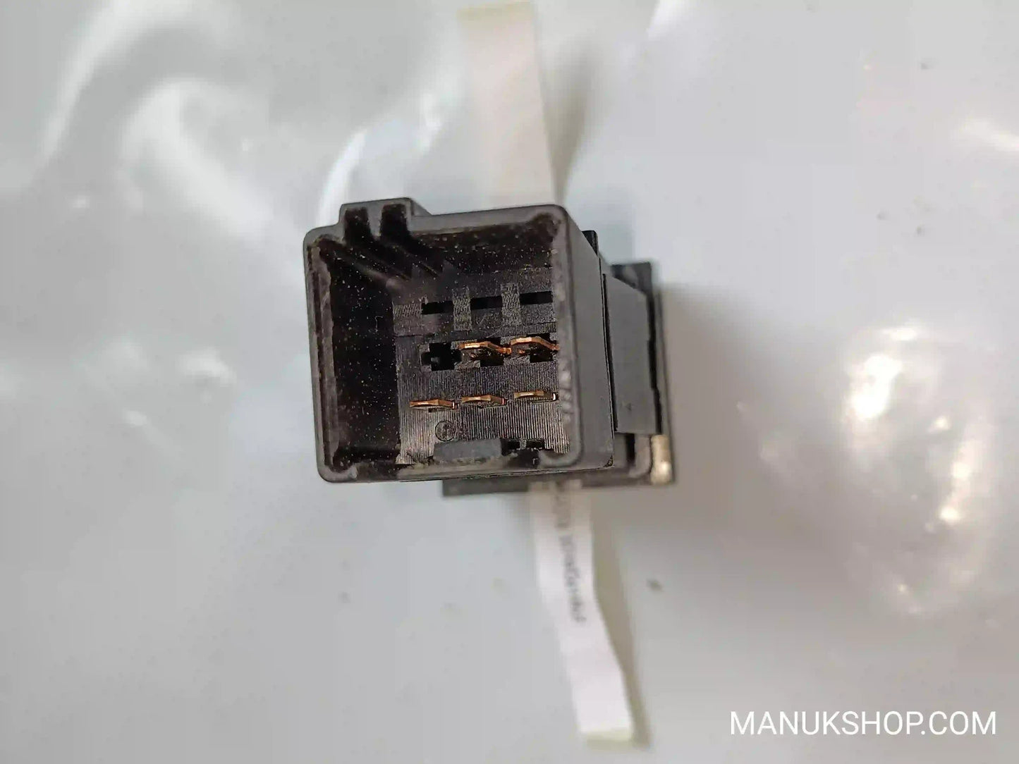 Heckscheibenheizung schalter Citroen Xsara Peugeot 605 PA66GF30 PA66-GF30