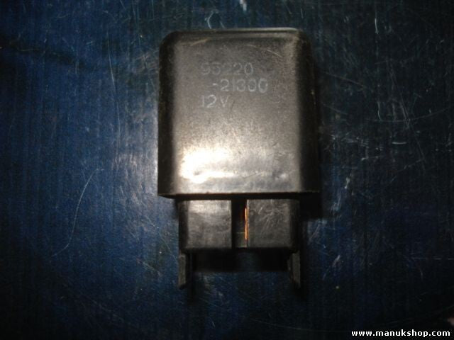 Relais Hyundai Sonata Coupe (Tiburon) MK1 96-01 9522021300 95220-21300