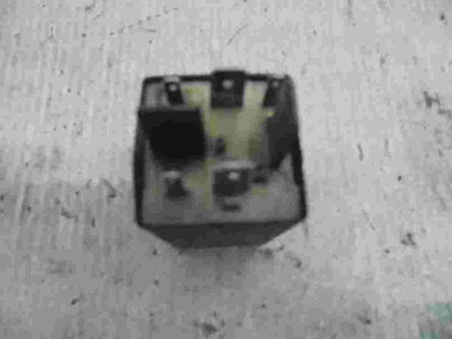 Glühzeitsteuergerät Vorglührelais VW Audi 80 90 100 0281003099 BOSCH