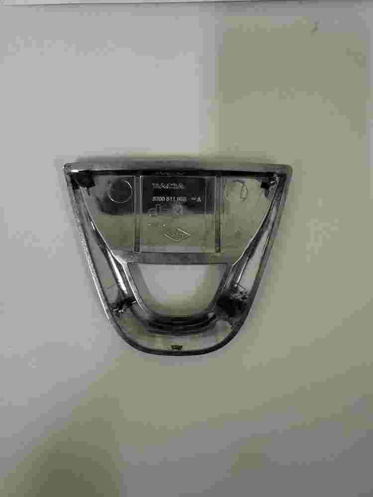 Emblem Logo hinten  Dacia Logan Sandero 2004-2017 8200811906A ...