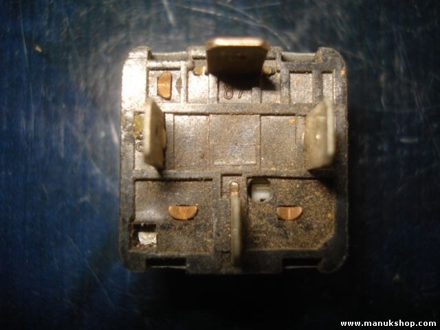 Glühkerzen Relais Ford KA Escort Mondeo Sierra 81AG14N089AA 5325-E 4RA940010-16