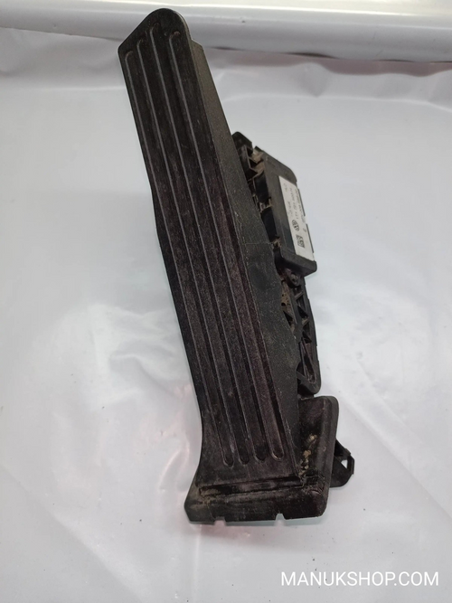 Gaspedalpotentiometer VW Passat Golf V Touran 1T1721503Η 1T1 721 503 Η 6PV008689