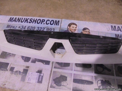 Frontgrill Grill Kühlergrill Renault Kangoo 8200150629C 8200 150 629 C