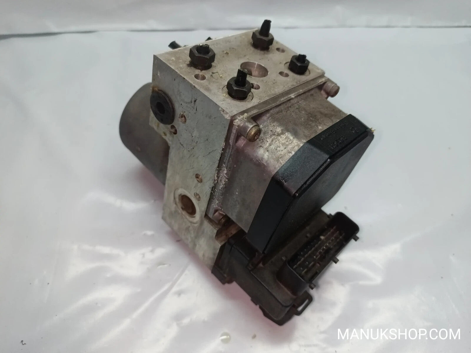 ABS VW Volkswagen Passat Audi A6 3B0614111 BOSCH 0273004573 0 273 004 573