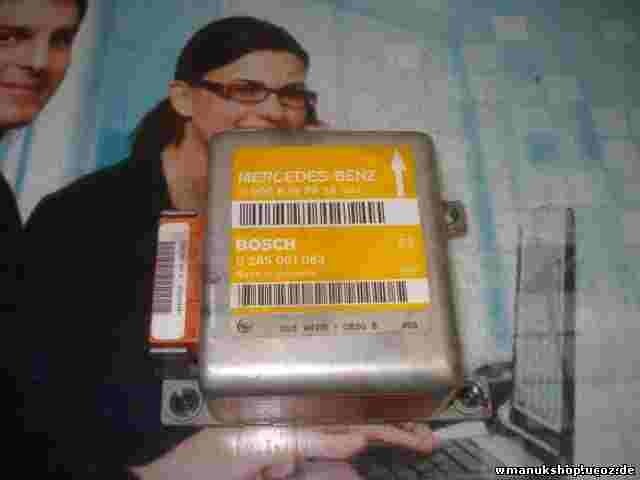 Airbagsensor Airbagsteuergerät Mercedes C180 0008207926 (04) BOSCH 0285001083