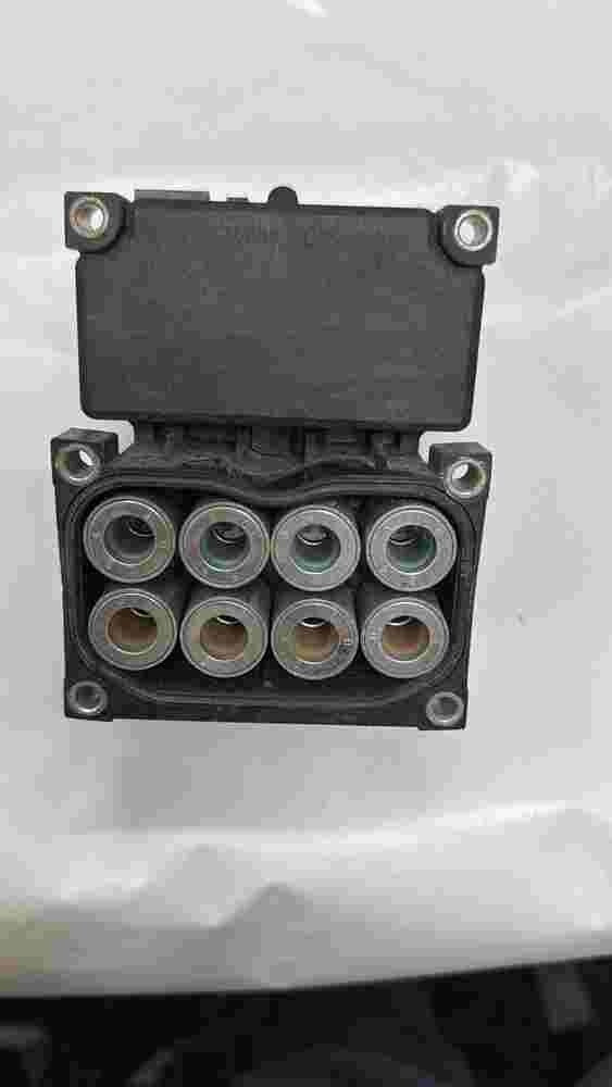 Steuergerät  ABS Kia Sorento 58910-3E310 BL 49201020672 589103E310 0273004660