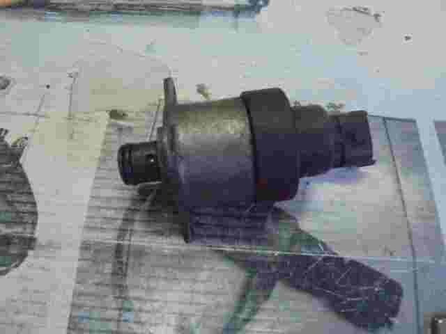 Benzindruckregler Interstar Primastar Movano Vivaro Laguna Espace  0928400502