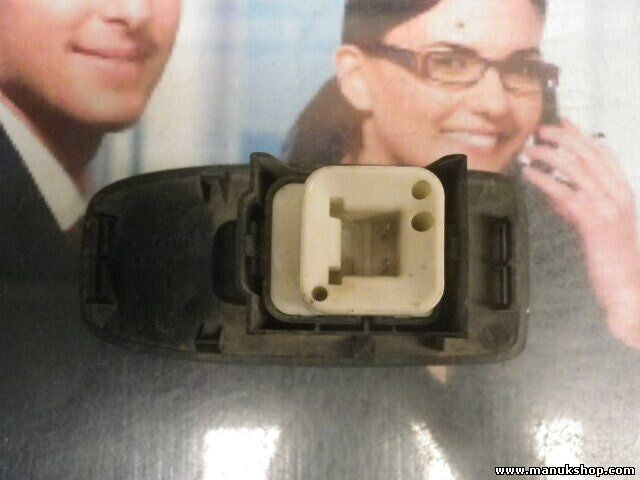 Fensterheber schalter Mitsubishi MN123321 MN 123321 MR445659 MR 445659 0333D4