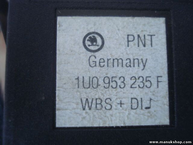 Warnblinkschalter Skoda Octavia 1U0953235F 1U0 953 235 F 1UO953235F WBS DIJ