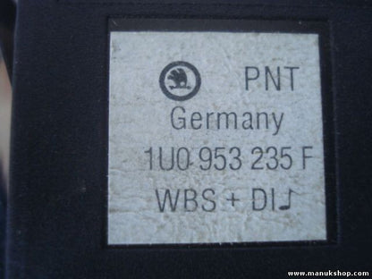 Warnblinkschalter Skoda Octavia 1U0953235F 1U0 953 235 F 1UO953235F WBS DIJ